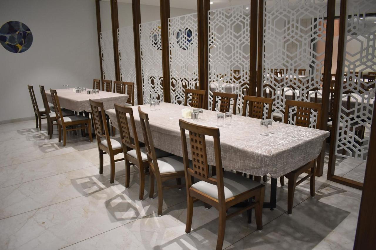 Shilpi Hill Resort 萨普塔拉 外观 照片