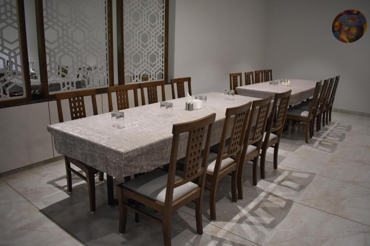 Shilpi Hill Resort 萨普塔拉 外观 照片